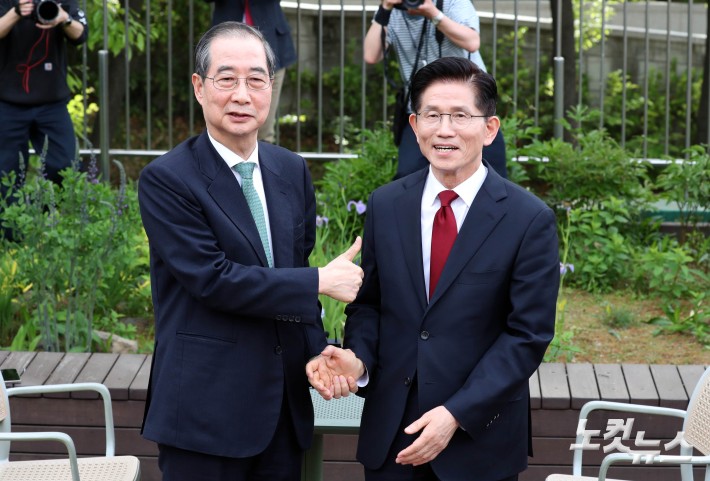 김문수-한덕수, 단일화 관련 2차 회동