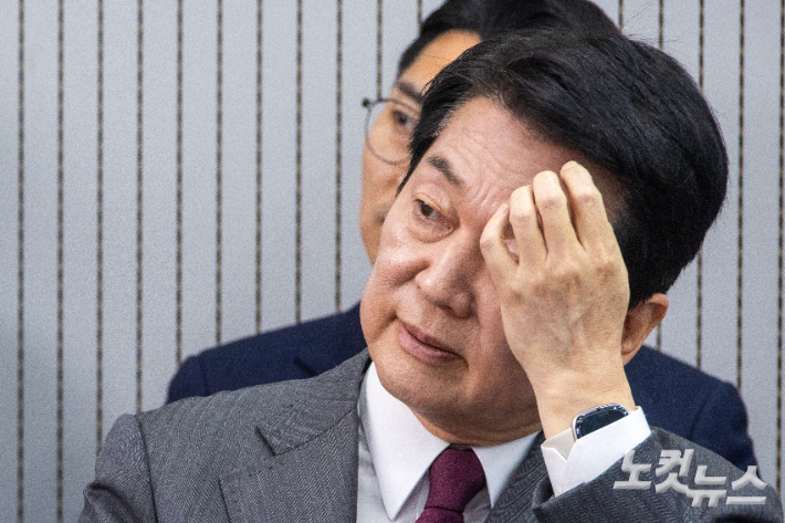 [속보]안철수 "강제 단일화는 스스로를 부정"
