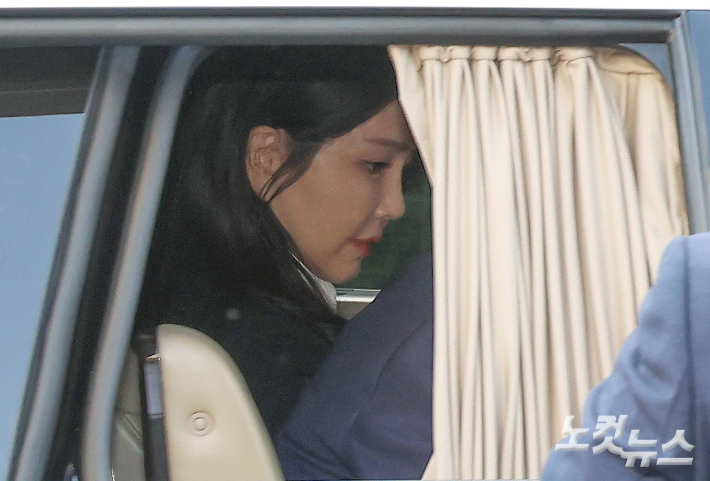 검찰, '명태균 공천개입 의혹' 김건희 여사 소환통보