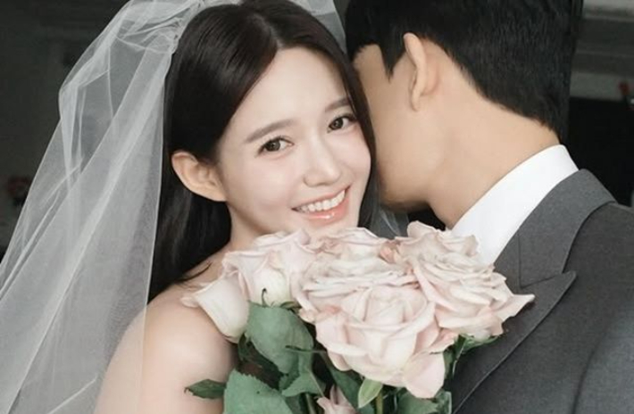 '13남매 장녀' 남보라 결혼식…"축가에 춤추고, 눈물 쏟고"