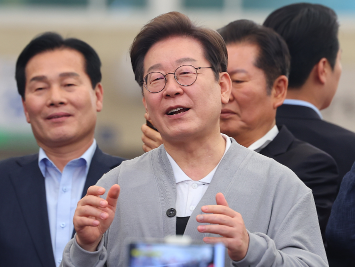 이재명, 김문수 후보 확정에 "다행…내란 석고대죄 해야"