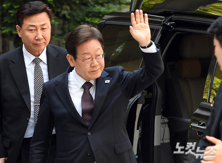 [속보]이재명 '위증교사' 2심도 기일 변경…대선 전 공판 없어