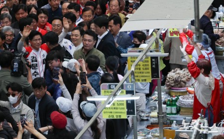 대구 서문시장 찾은 김문수 후보