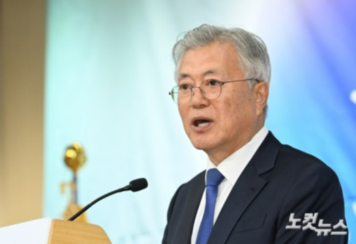 문재인 측 "검찰, 조현옥 재판과 변태적 병합 요청" 의견서 제출