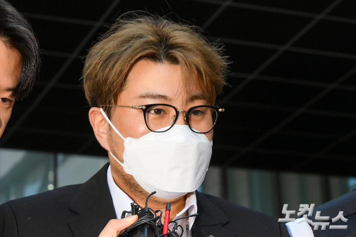 '뺑소니' 김호중 상고 포기…징역 2년 6개월 확정