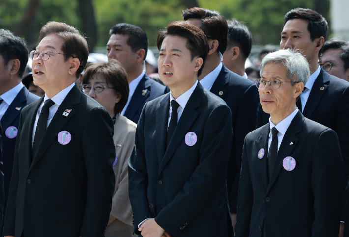 이준석 "45년 만의 계엄, 광주에 큰 충격…빨리 정상화돼야"