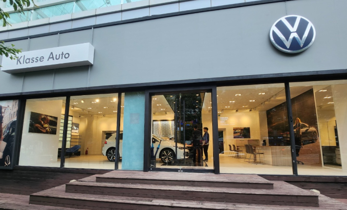 폭스바겐 공식 딜러 클라쎄오토 부산 해운대 임시 전시장 오픈. 폭스바겐코리아 제공