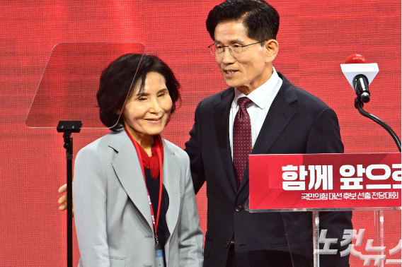 [단독]설난영 "영부인 지금까지 논란있어…누군지 짚어봐야"