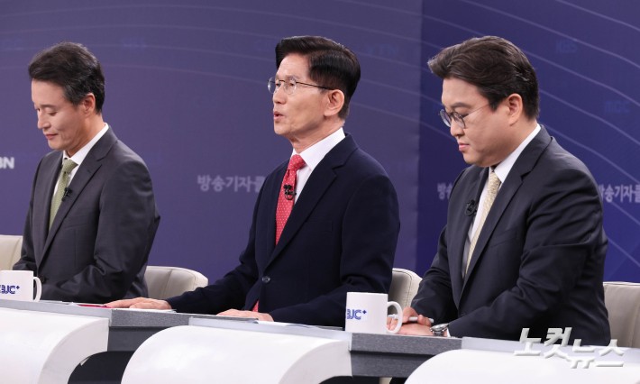 김문수 초청 방송기자클럽 토론회