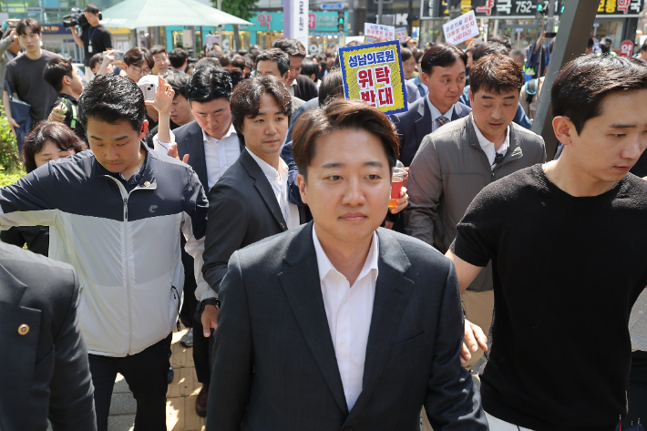 국민의힘, 단일화 설득 사활…이준석 "金 만날 생각 없다"