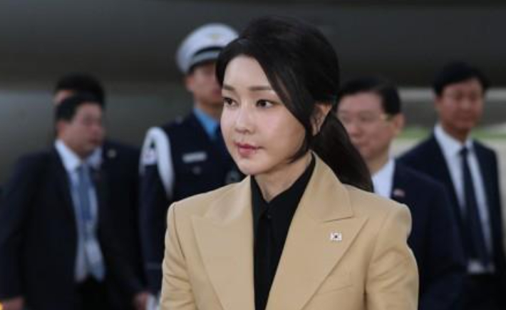 국힘, 김혜경 공격하려 뒤늦게 "김건희 문제 사과·반성"[영상]