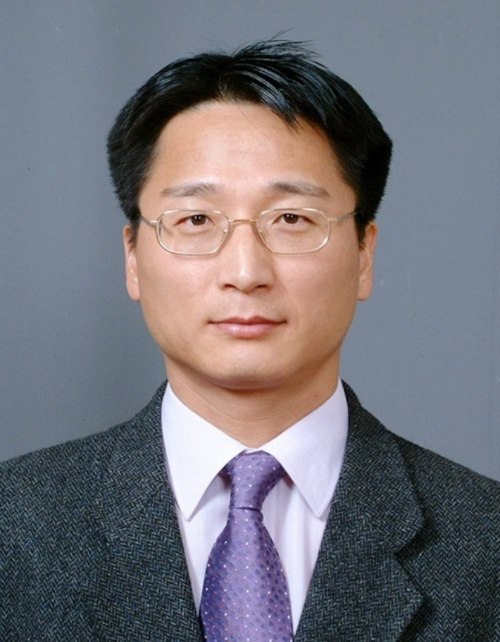 2025년 원암학술상 수상자로 선정된 정낙림 경북대 철학과 교수. 경북대 제공