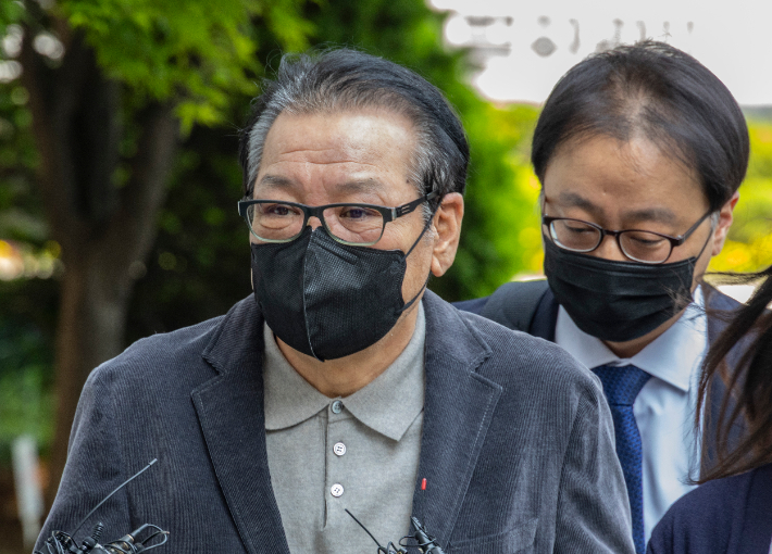 [단독]'건진법사' 처남 측근, 공공기관 사업 수의계약으로 대거 수주