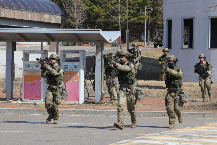 '주한미군 감축론' 커지는 우려…"선제적 협상 필요"