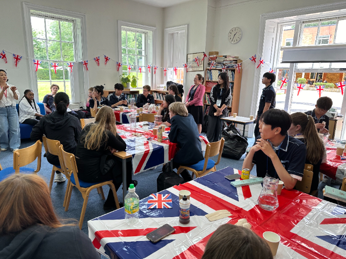 국제교류수업을 연계한 해외 현장체험학습 교육 장면. 전북교육청 제공