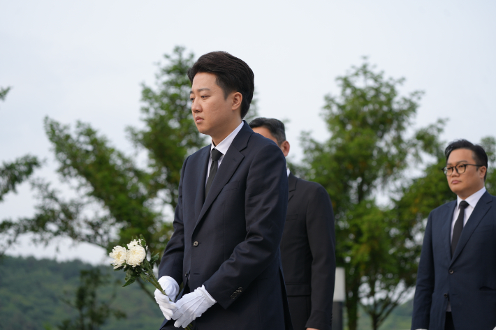 이준석 "'3당 합당' 거부한 노무현처럼 정치하겠다"