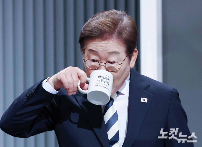 국힘, 李 형사고발…"과거 '부정선거 동조' 허위해명"
