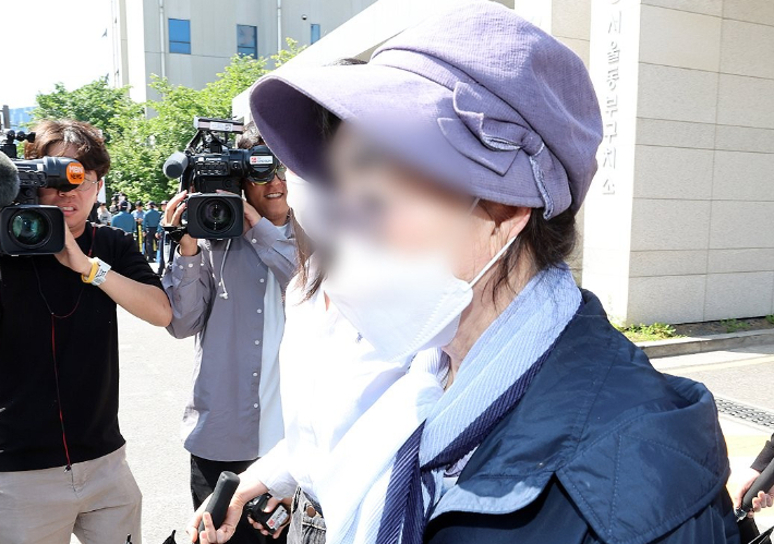 [단독]경찰, 尹 장모 '농지법 위반' 소환…최은순 "혐의 인정"