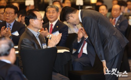 김문수 국민의힘 대선 후보가 29일 오전 인천시 연수구 쉐라톤 그랜드 인천호텔에서 열린 