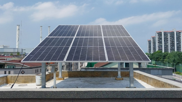 광주시는 친환경 재생에너지 보급 확대와 가정의 전기요금 부담 완화를 위해 '자가용태양광 지원사업'을 추진, 오는 6월 2일부터 7월 18일까지 참여 가구를 모집한다. 광주광역시 제공