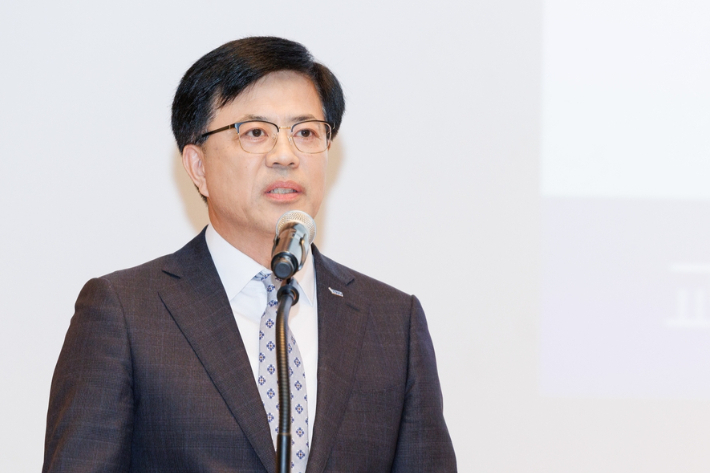 정재연 강원대학교 총장. 강원대 제공.