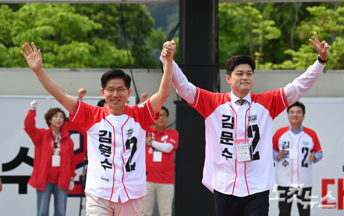 '로저스, 이재명 지지' 주장에 김문수 "사기극"…이준석 "거짓말"
