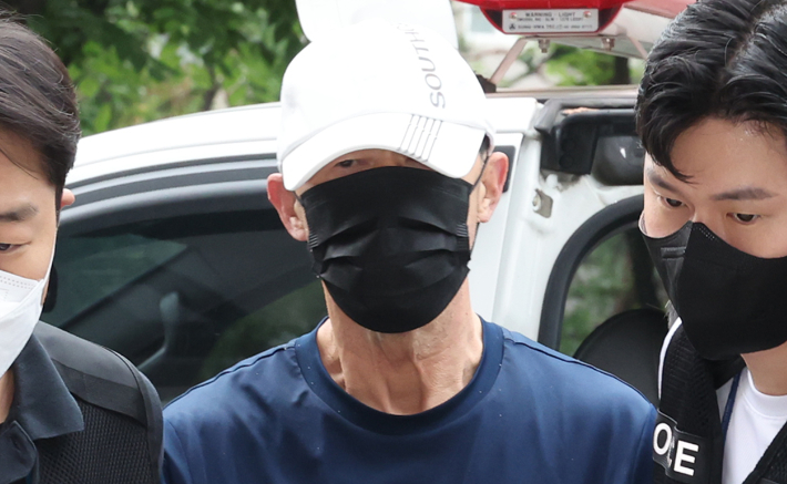 경찰, '5호선 방화범' 휴대폰 포렌식·심리분석…범행 동기 수사 계속