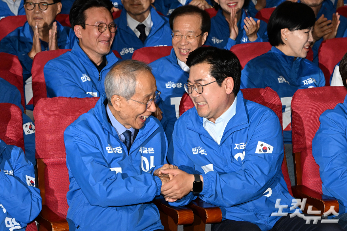박찬대 "역대 최고 지지율 나오면 국민 통합에 큰 도움"