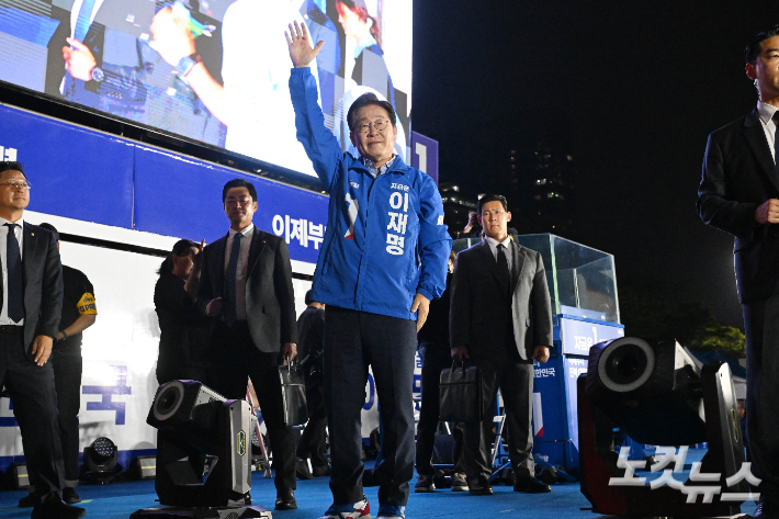 이재명 '당선 확실'…외신들 "강력한 대통령 예상"