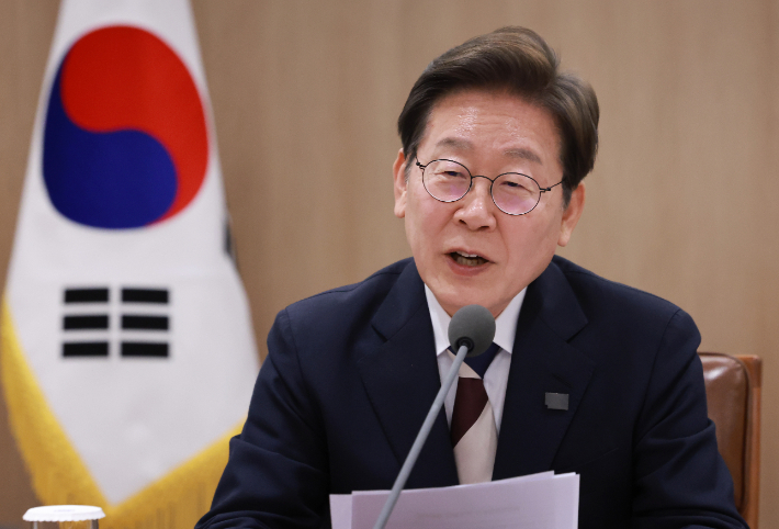 [속보]李대통령 첫날 안가 머물기로…관저 추후결정