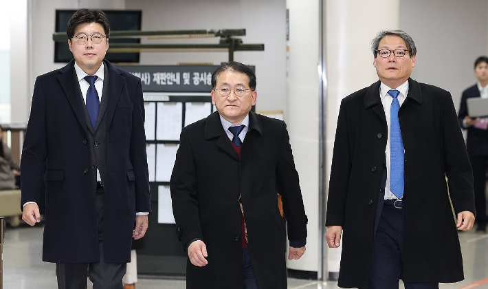 [속보]대법, '김학의 불법출금' 차규근·이광철·이규원 무죄 확정