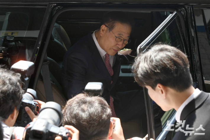 李대통령 '내란 종식' 메시지…법무부 떠난 박성재