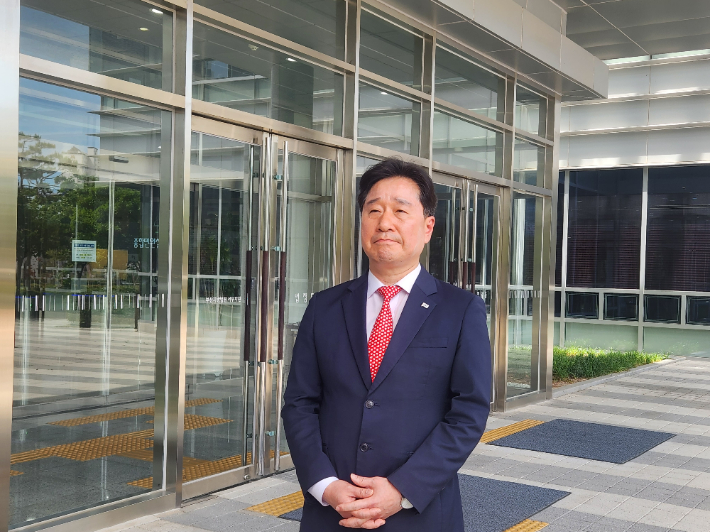 김형찬 부산 강서구청장이 5일 공직선거법 위반 혐의 재판에서 벌금 80만 원을 선고 받았다. 정혜린 기자