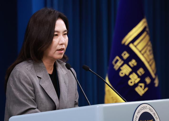[속보]大 "특검법, 국민지지 받아…거부권 쓸 이유 매우 적어"