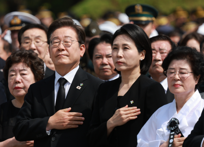 [속보]李대통령 "국가유공자 예우 높이고 지원 두텁게"