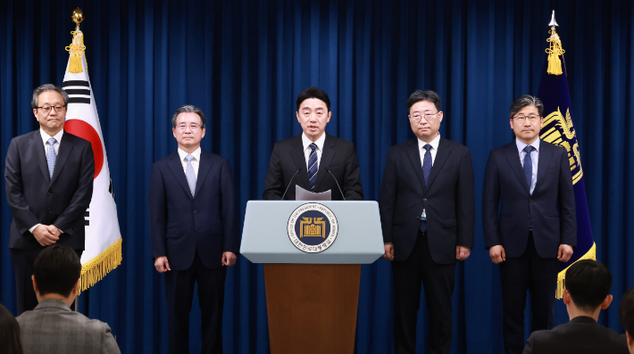 대통령실 정책실장에 김용범…李대통령 "보훈은 국가 책임"[박지환의 뉴스톡]