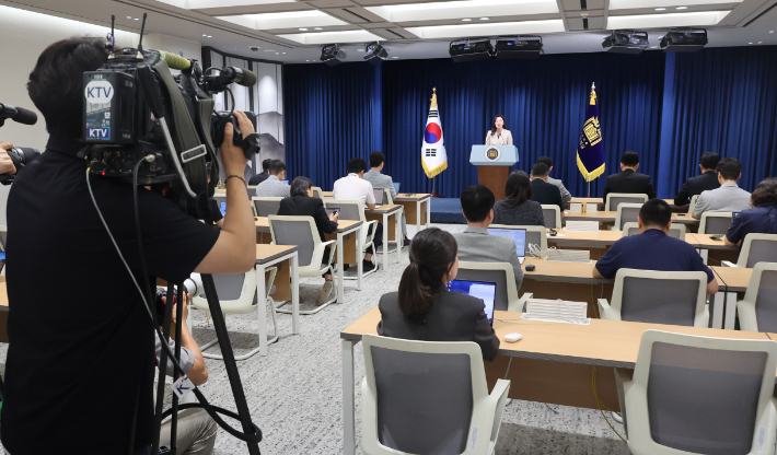대통령실, 언론에도 카메라 비춘다…"국민 알권리 높이자"
