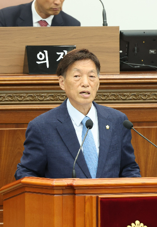 김경희 창원시의원. 창원시의회 제공 