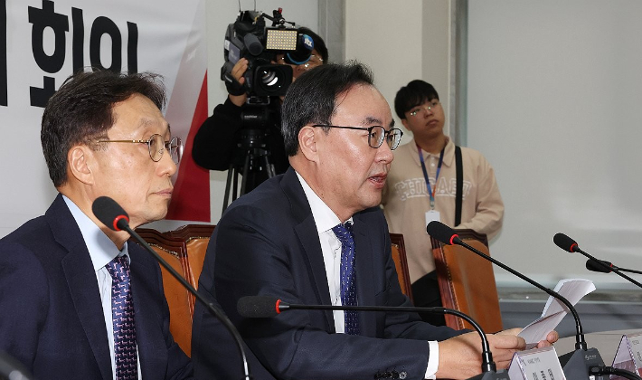 의학회장 "의료개혁 공론화위, 의정 신뢰 바탕되면 적극 참여"