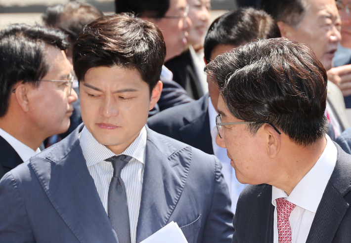 대선 지고도 싸움만…쇄신 외면한 국민의힘 '일주일'