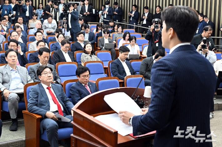윤창원 기자