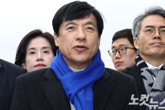 '김학의 불법출금 수사외압 혐의' 이성윤, 무죄 확정