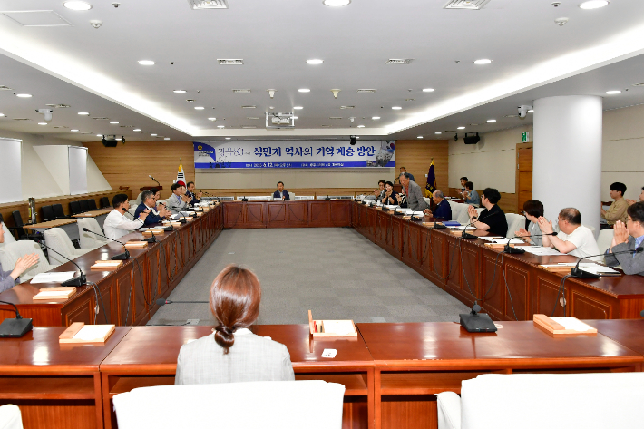 광주에 일제강제동원 시민역사관 건립을 논의하기 위한 정책토론회가 12일, 광주광역시의회에서 개최됐다. 광주광역시의회 제공  