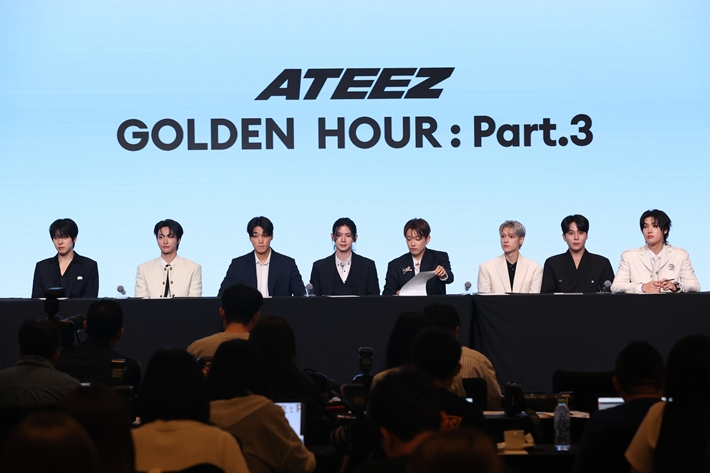 에이티즈는 알앤비 힙합 장르의 여름 시즌 곡 '레몬 드롭'을 타이틀곡으로 활동할 예정이다. 연합뉴스
