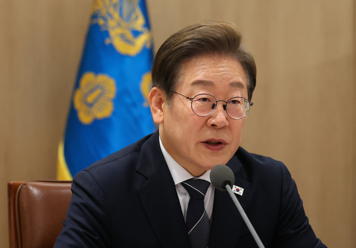 李대통령 "현지 교민 상황 파악해달라"…안보경제회의 주재