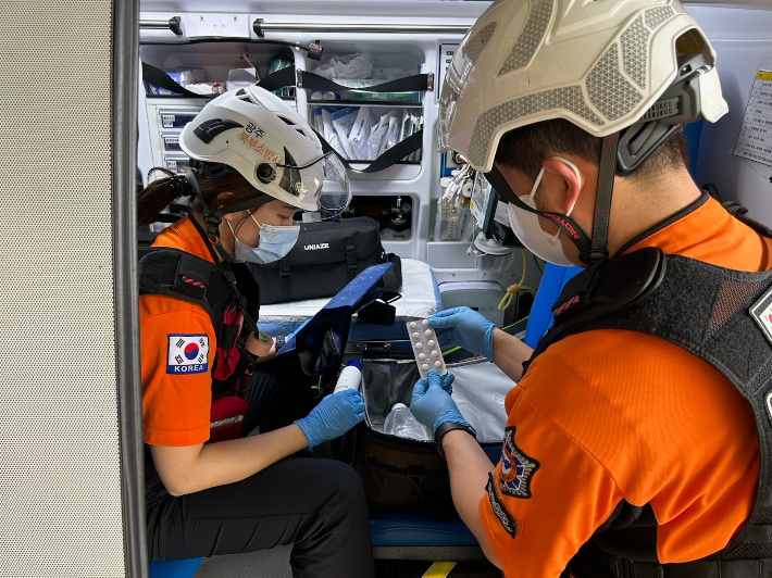 광주광역시 소방안전본부는 여름철 폭염으로 인한 온열질환자 발생에 대비해 오는 9월 30일까지 '폭염구급대'를 운영한다. 광주시 제공