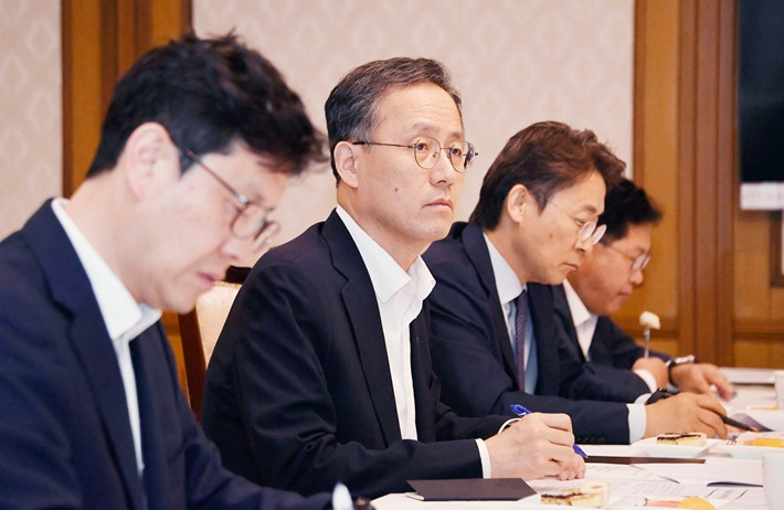 이형일 1차관 "중동 군사적 긴장 확대될 수 있어…대응 만전 기해야"