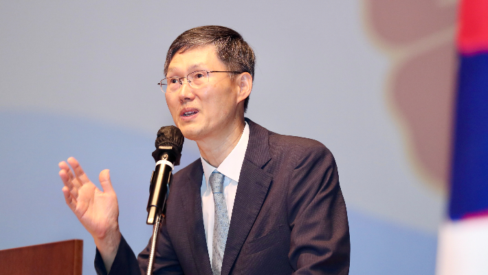 문형배 전 헌법재판관 "교육은 민주주의 지속의 핵심"