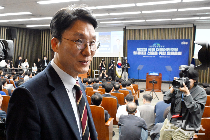 사적채무·아빠찬스 의혹…'김민석 청문회' 앞두고 전운