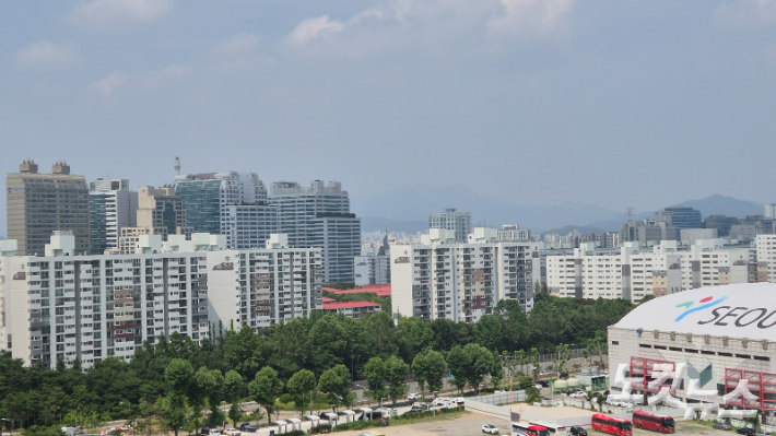 치솟는 서울 아파트값…이재명표 부동산정책이 궁금하다
